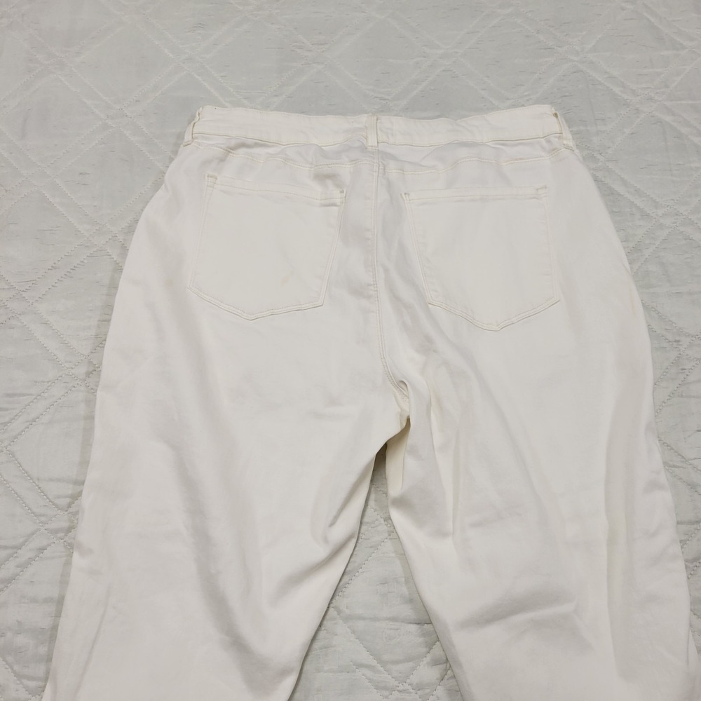 Pistola Womens Size 33 White Denim Zipper skinny jeans - Picture 5 of 5